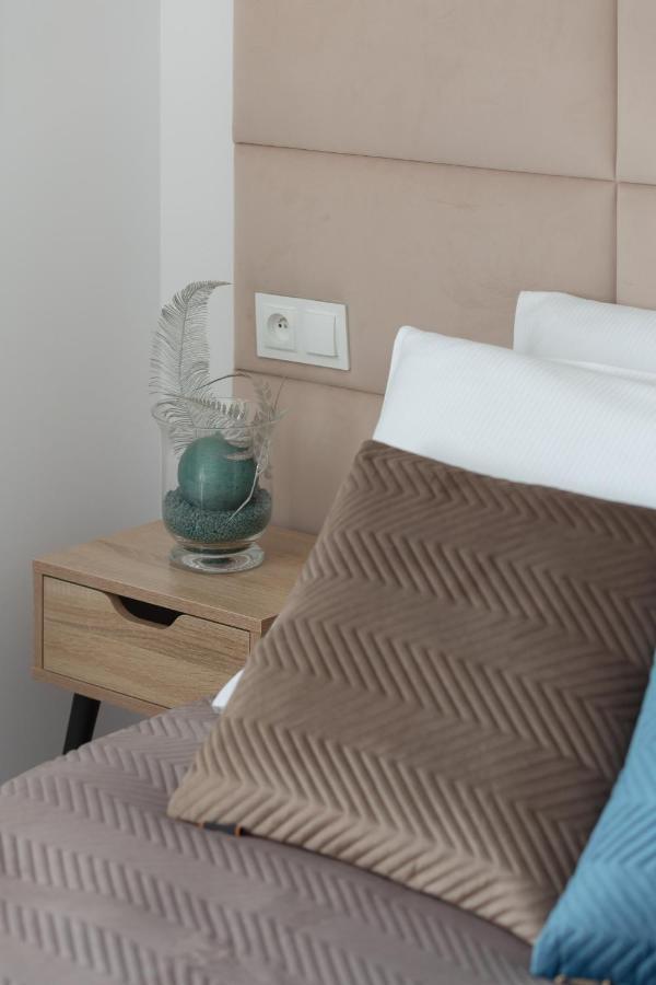 Nowe Bemowo Apartment By Renters Warschau Exterior foto